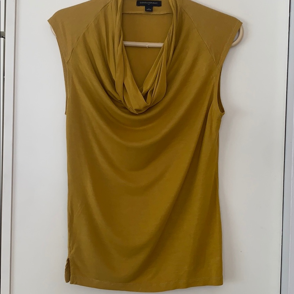 Banana Republic shirt